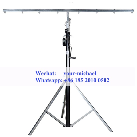 4.5 Meter T-Bar Winch Up Light Stand